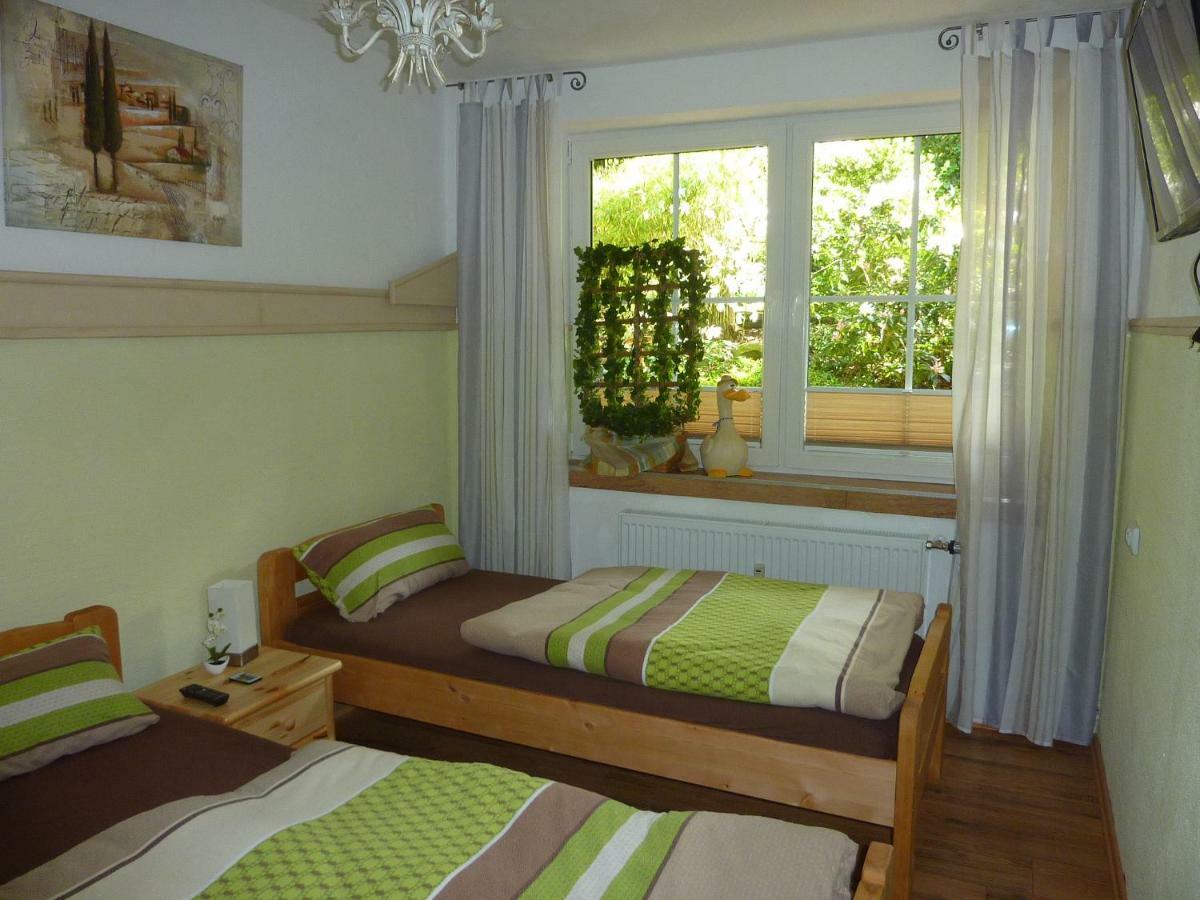 Ferienwohnung Kranich 바트사흐사 외부 사진